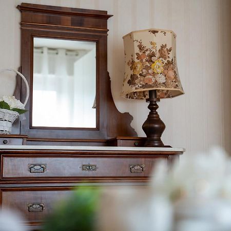 B&B Il Salvi Sassoferrato ภายนอก รูปภาพ